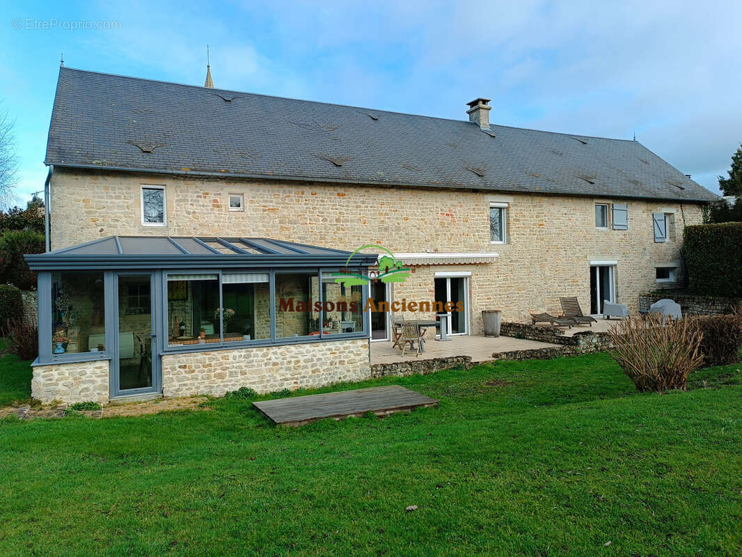 Entre caen et bayeux - maison ancienne 5 pp 192 m2, gîte40 m2, dependance et jardin - photo 17