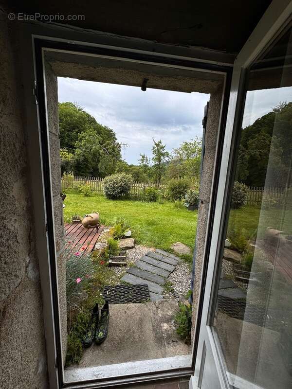 Maison à SAINT-JULIEN-LE-PETIT