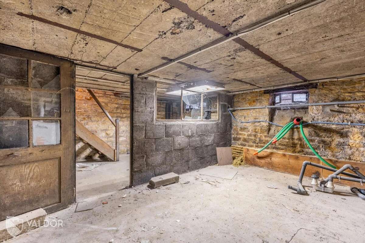 Maison à VILLEFRANCHE-SUR-SAONE