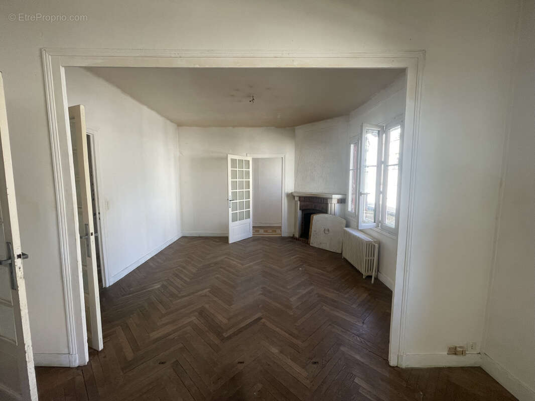 Maison à BLERE