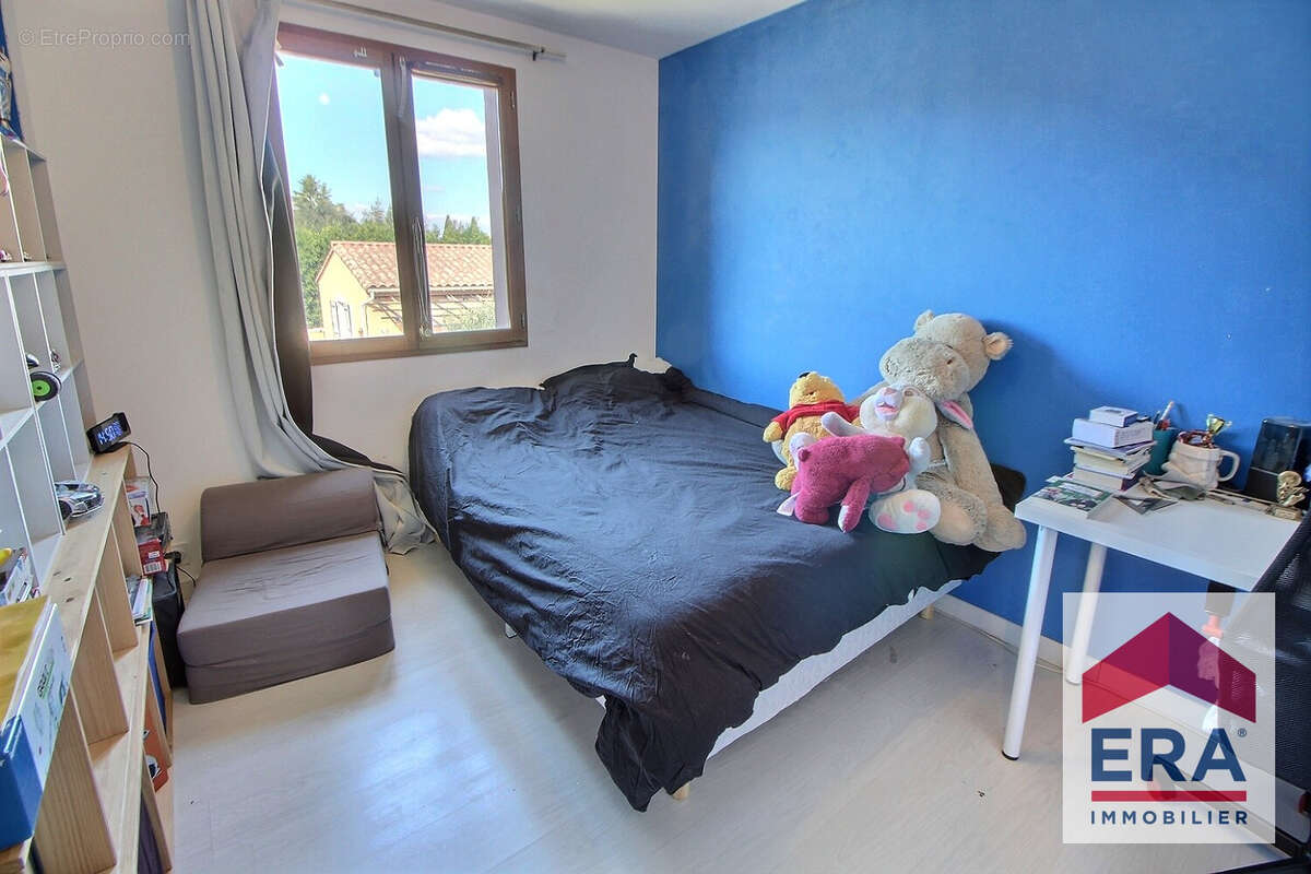 Maison à SUZE-LA-ROUSSE