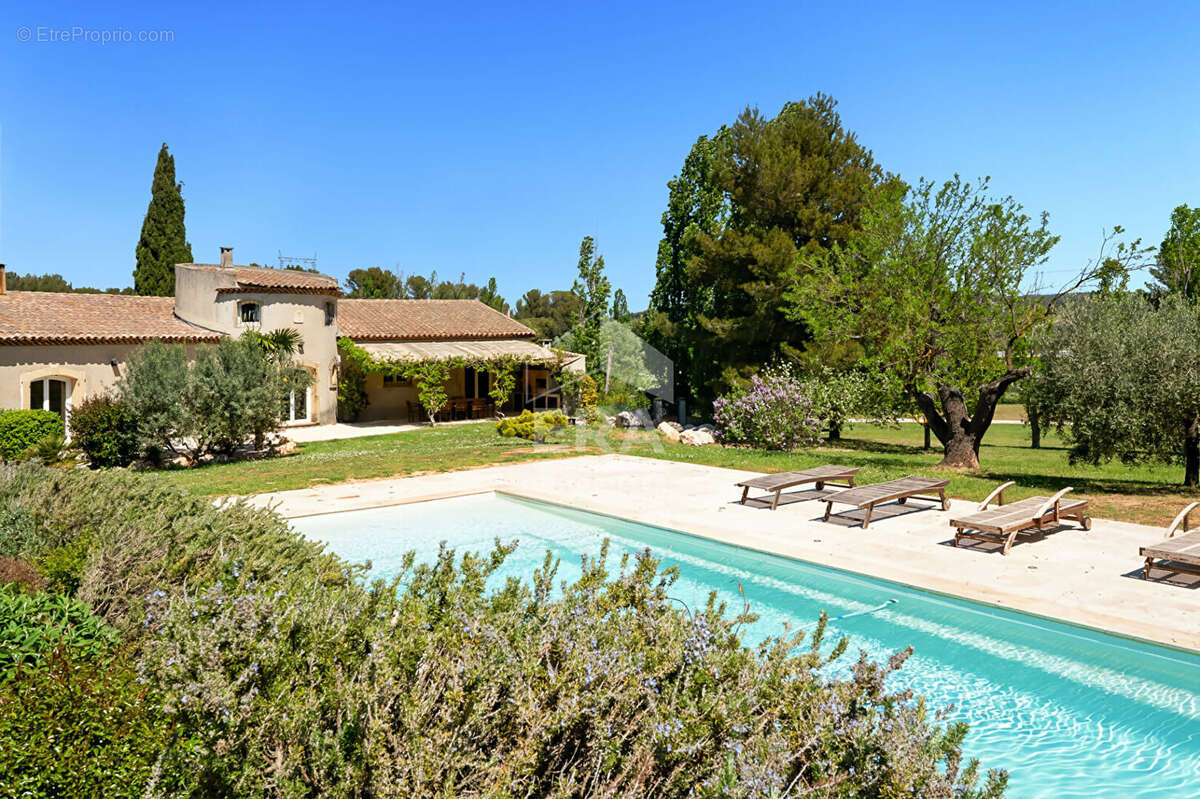 Maison à BOUC-BEL-AIR