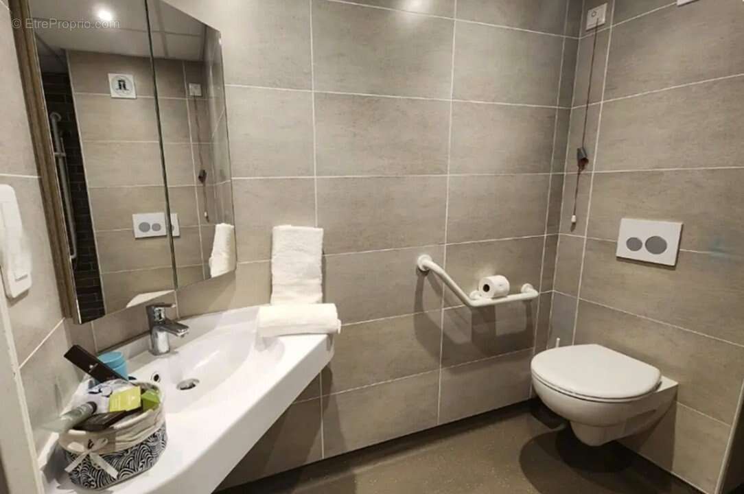 INVESTISSEMENT LOCATIF  Chatenay Malabry  Résidence EHPAD Le Séquoia - 8.16% de rentabilité - photo 3