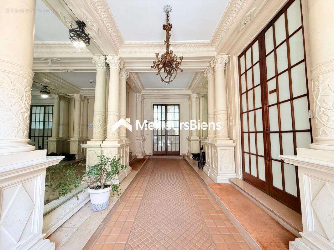 Appartement à ENGHIEN-LES-BAINS