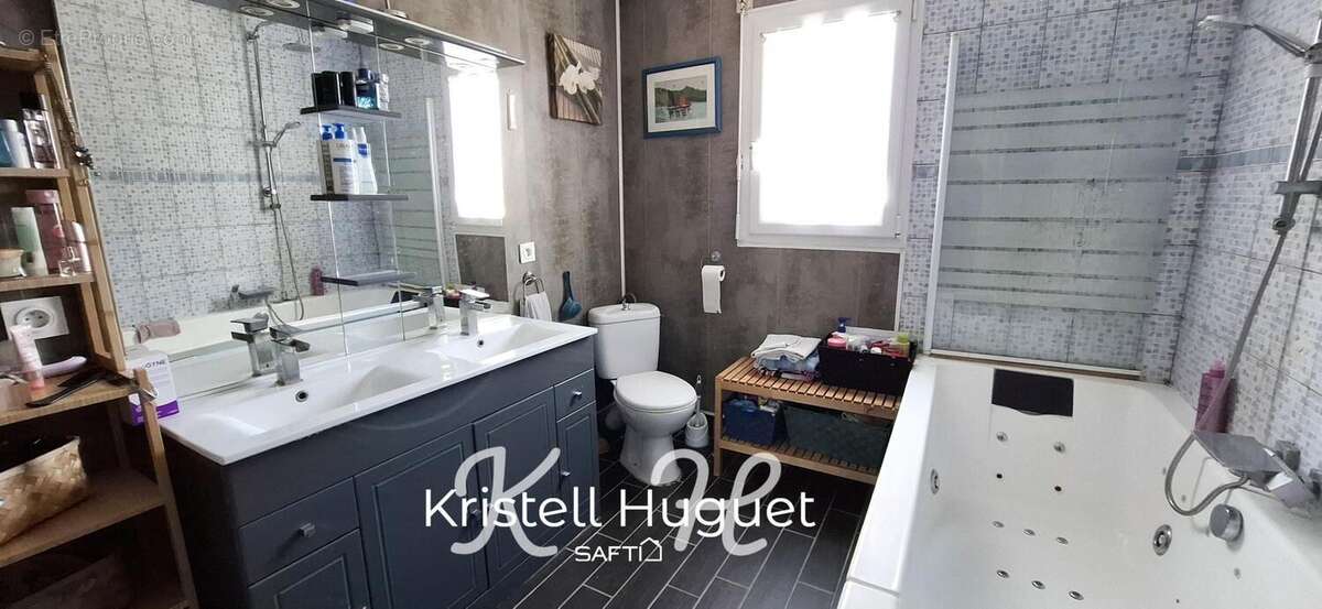 Photo 4 - Maison à LANDIVISIAU