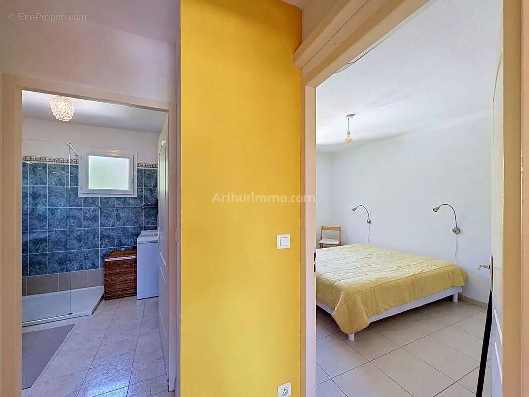 Appartement à CALVI