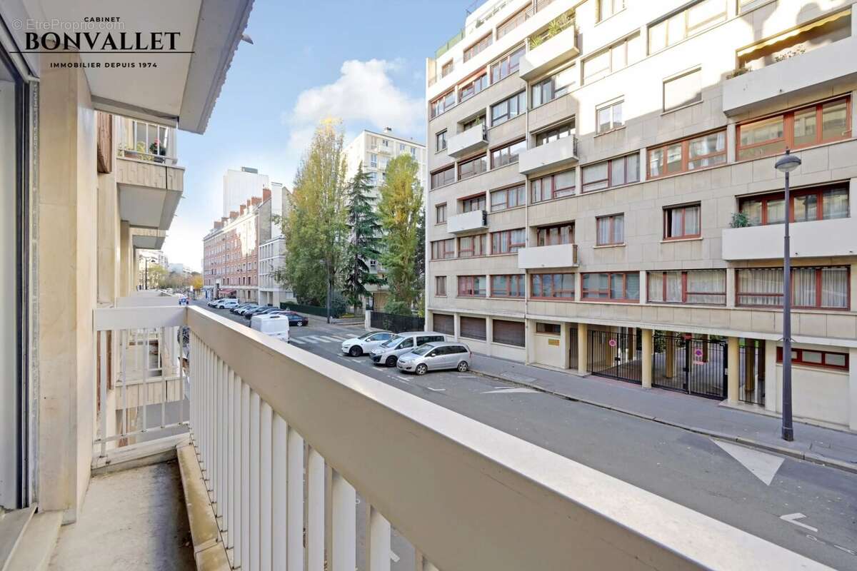 Appartement à PARIS-15E