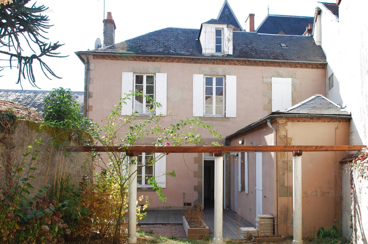 Maison à MOULINS