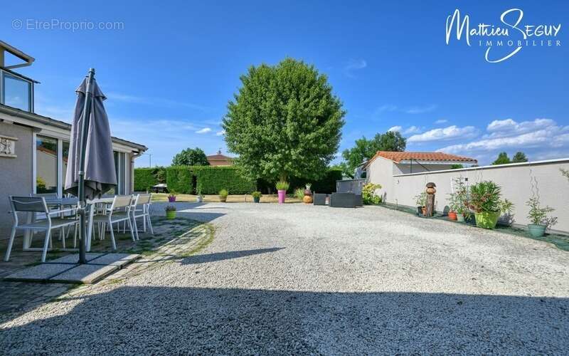 Maison à vendre 6 pièces SAINT ANDRE LE PUY avec grand terrain (42) - photo 38