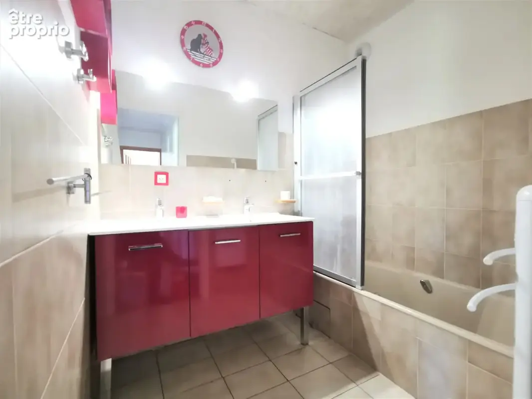 Duplex 125m2, 5 pièces, 3 chambres, 1 cave - photo 8