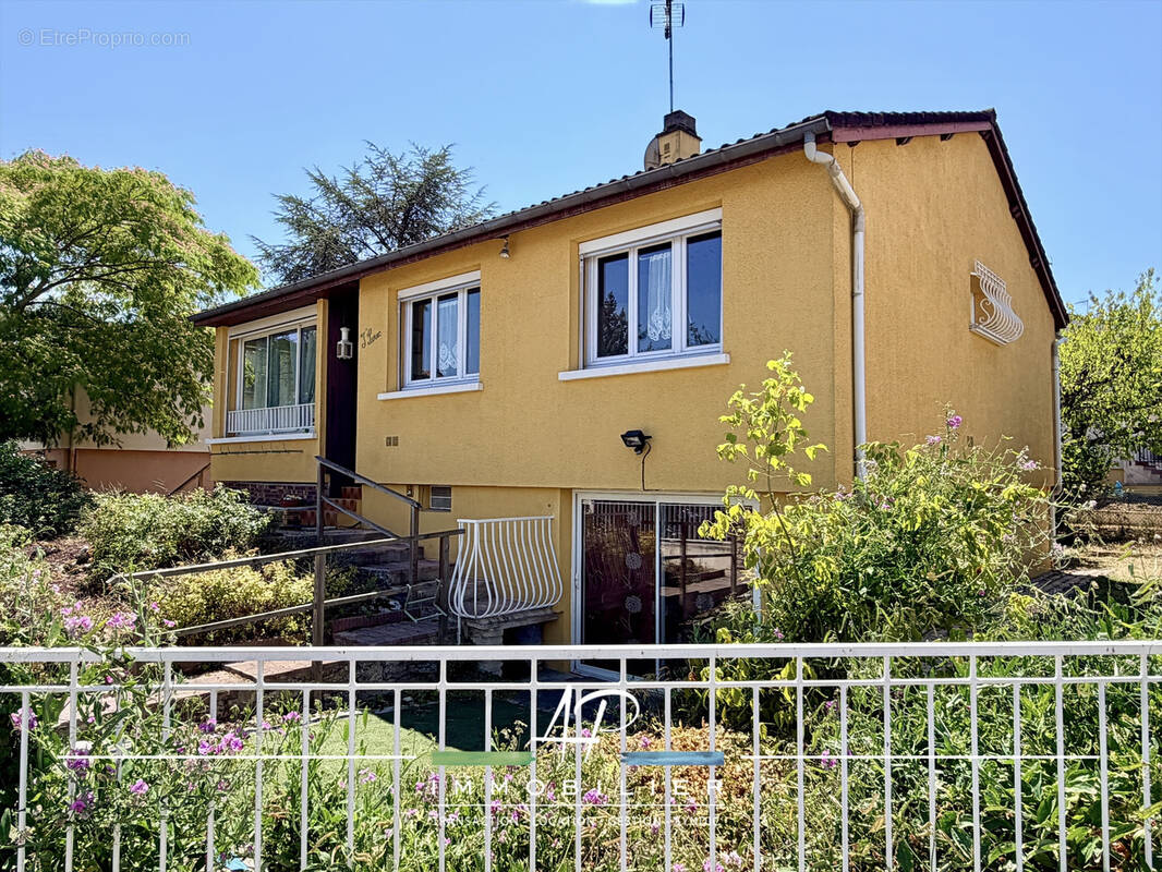 Maison à SAINT-APOLLINAIRE