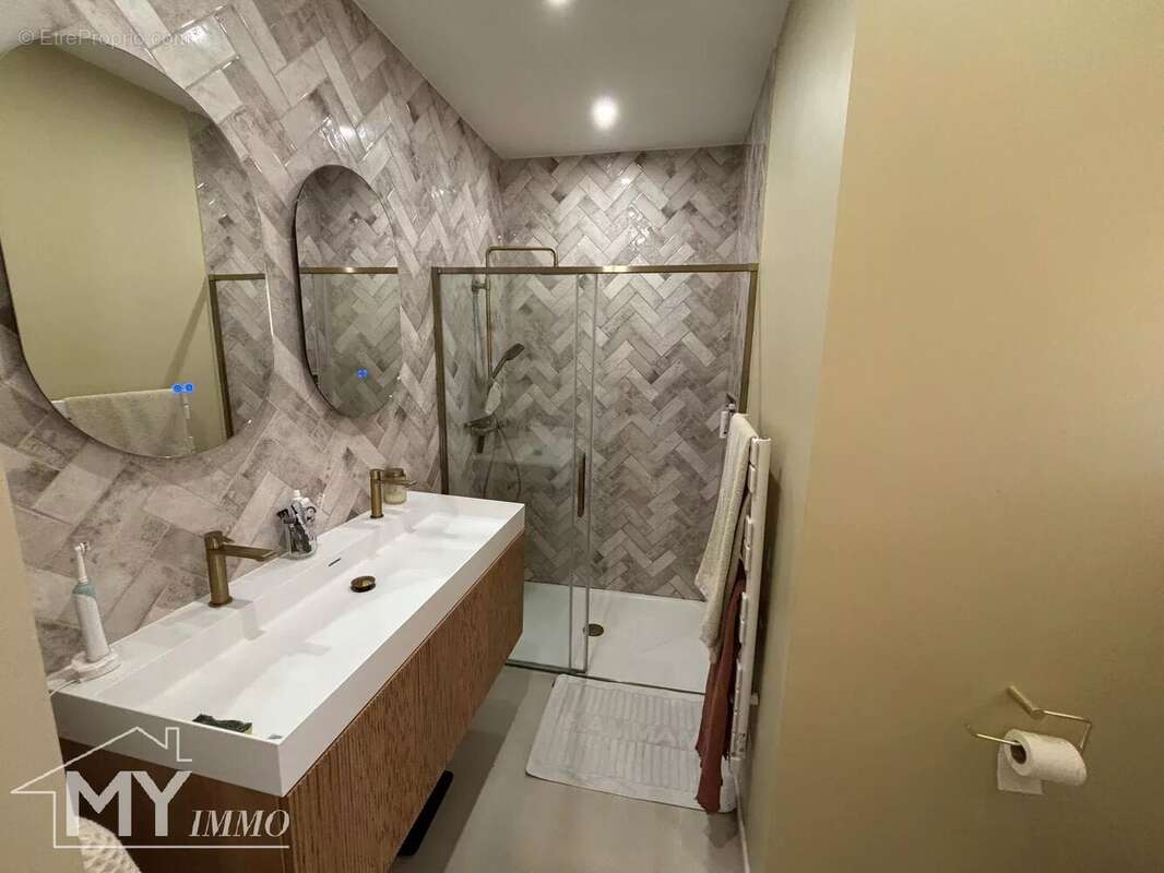 Maison à VILLENEUVE-LES-MAGUELONE