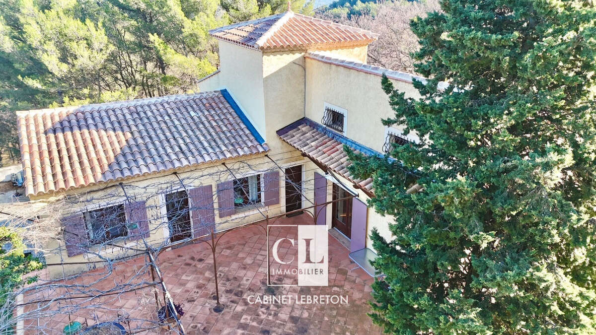 Maison à CADOLIVE