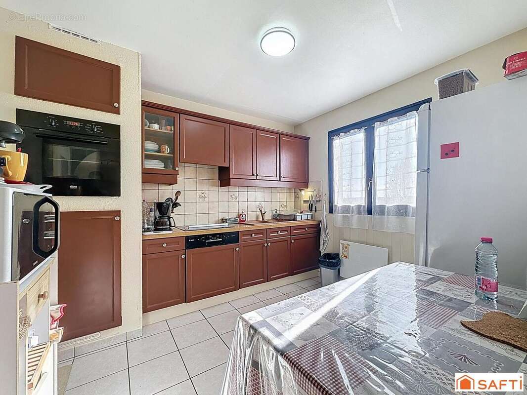 Photo 3 - Maison à PARON