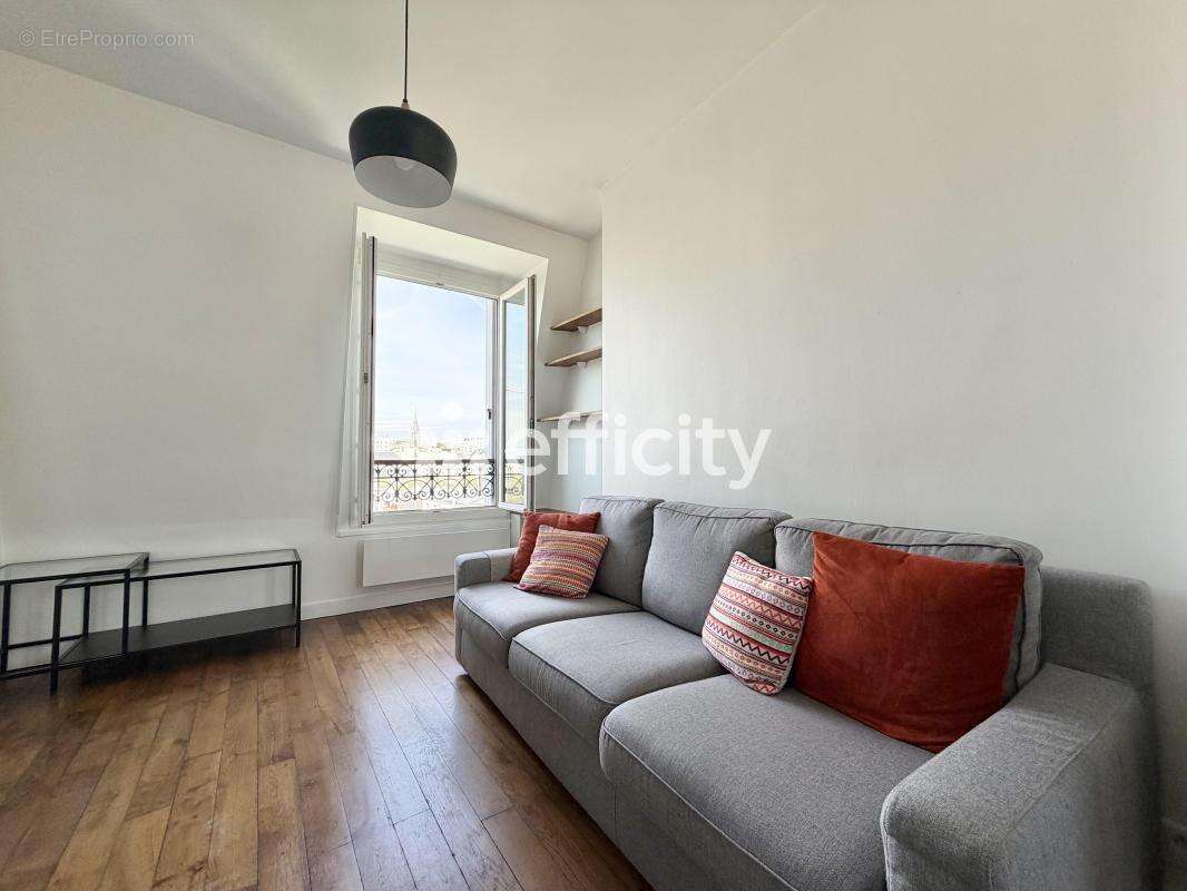 Appartement à PARIS-20E