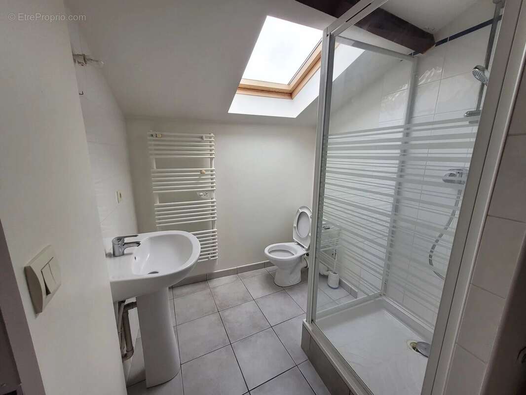 Appartement à BELLEVILLE
