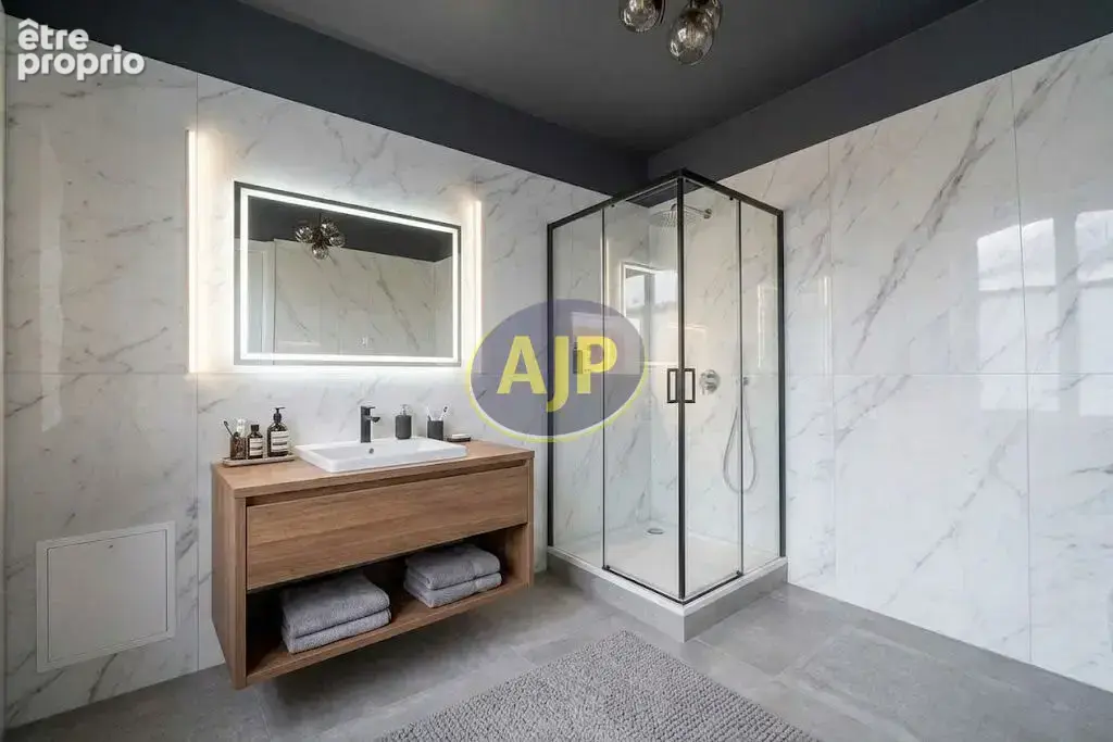 Biarritz, appartement T5 avec cave - photo 8
