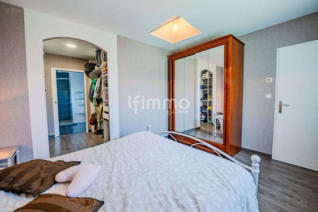 Maison individuelle de plain-pied avec garage et piscine - photo 6