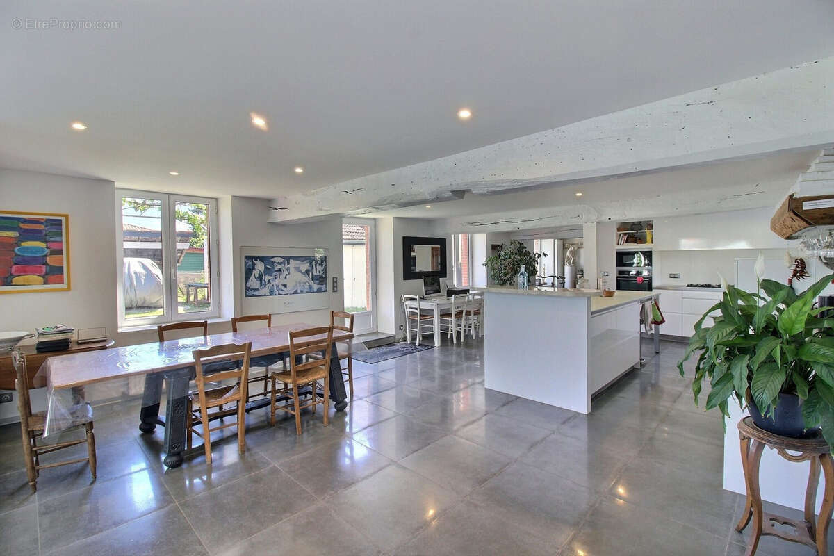 Maison 245 m² à Capbreton  - photo 2
