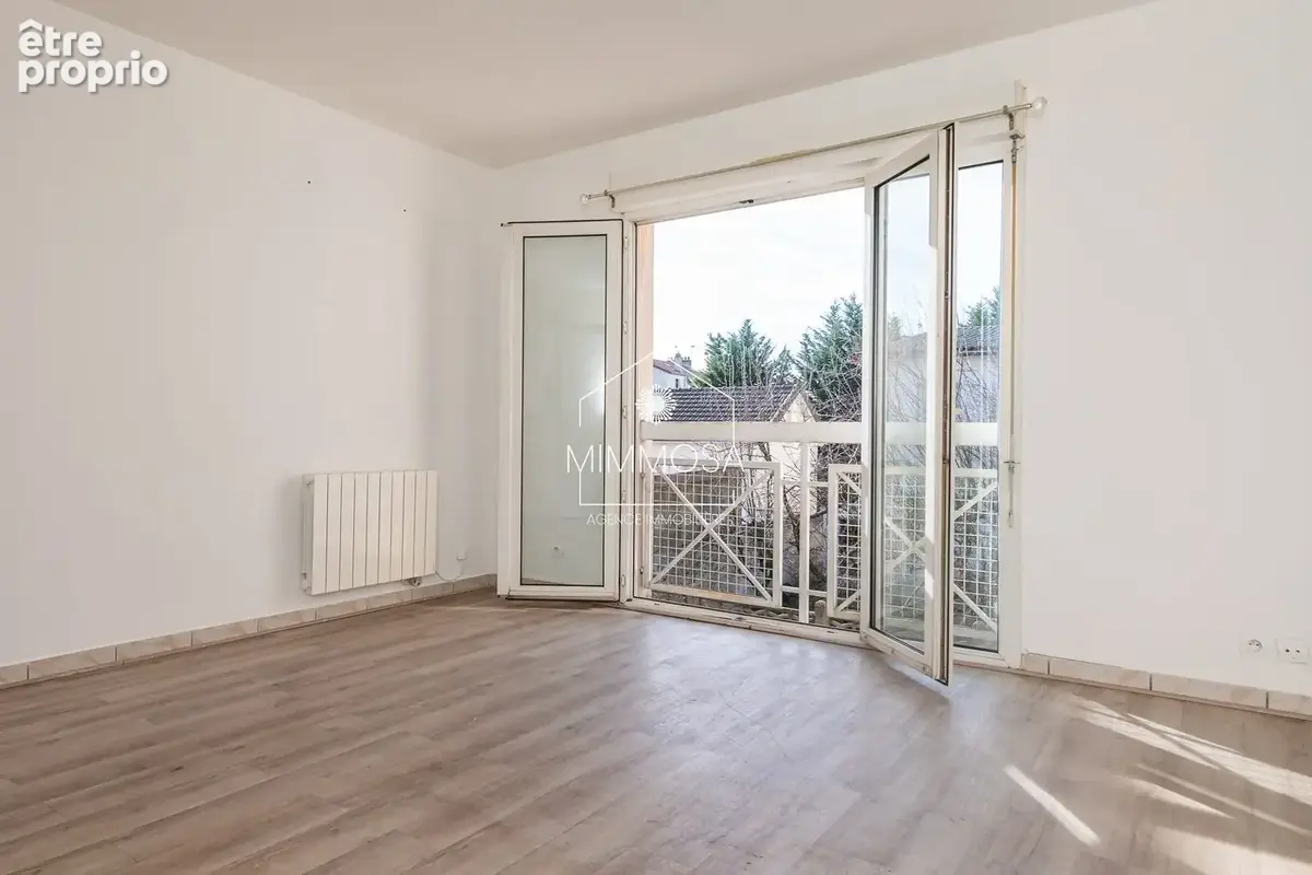 Appartement 47 m² à Les Pavillons-Sous-Bois  - photo 2