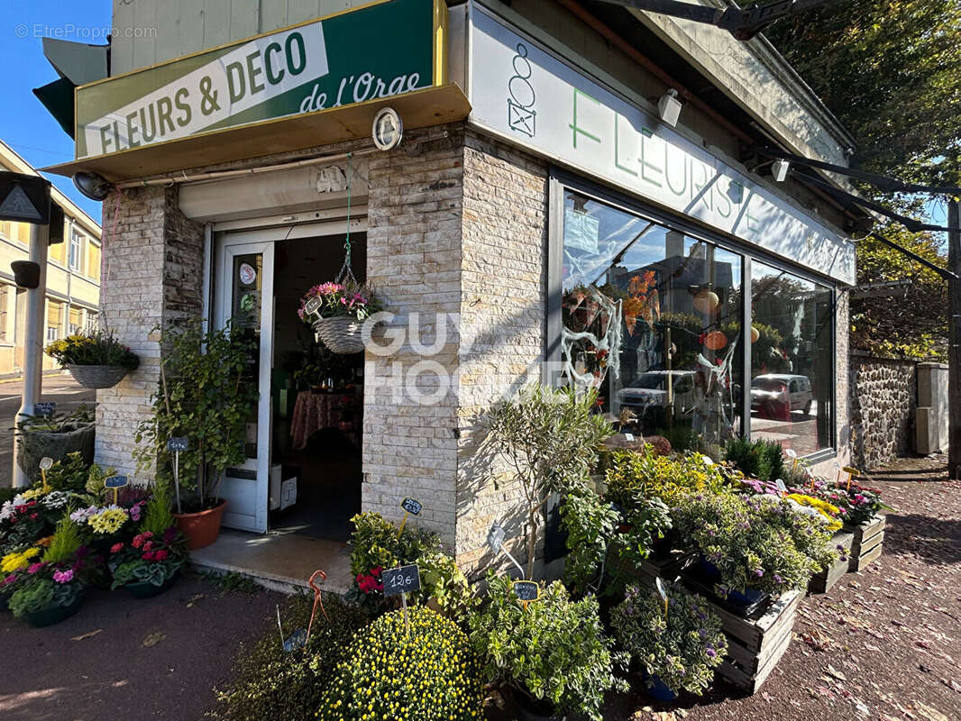 Commerce à SAVIGNY-SUR-ORGE