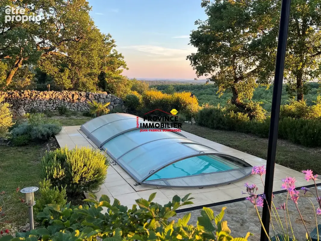 Maison 151 m² à Salles-Sous-Bois  - photo 2