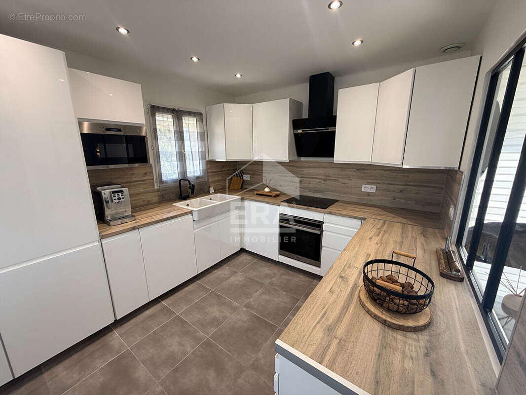 Maison à LES PENNES-MIRABEAU