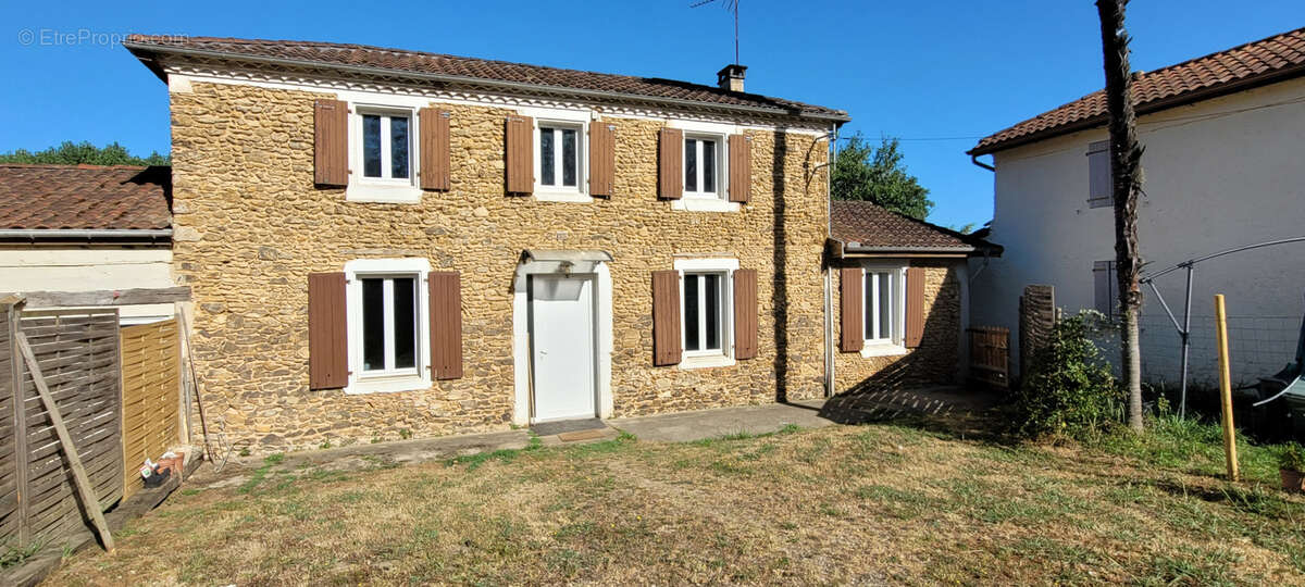 Proche Hagetmau maison 4 chambres avec jardin et terrasse - photo 7