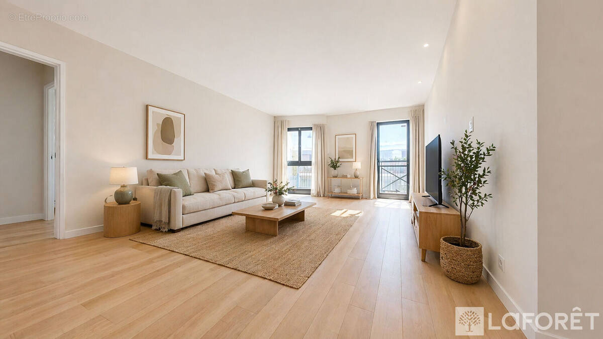 Appartement à PARIS-17E