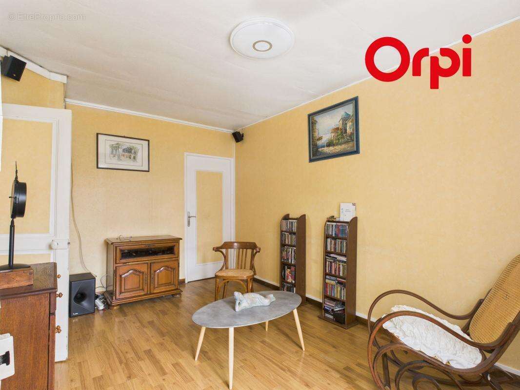 Maison de ville à Bernay – Parfaite pour un premier achat - photo 8