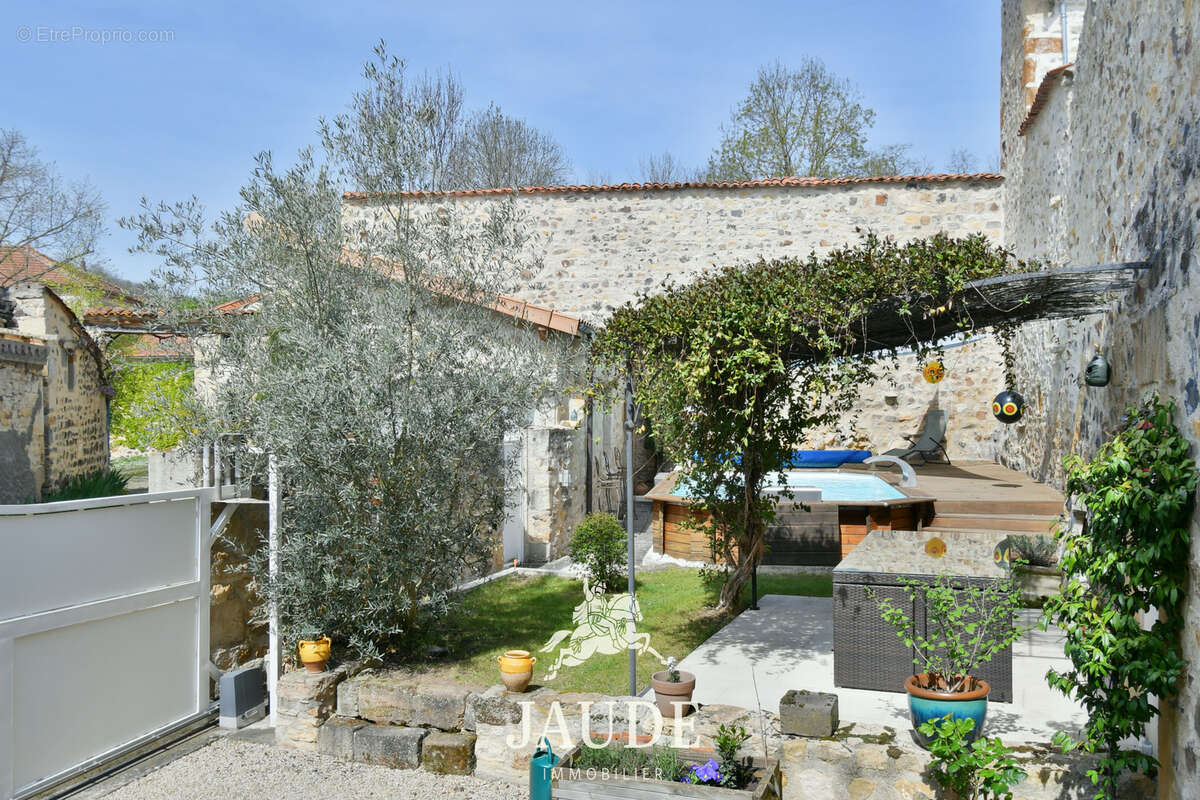 Maison à LAPS