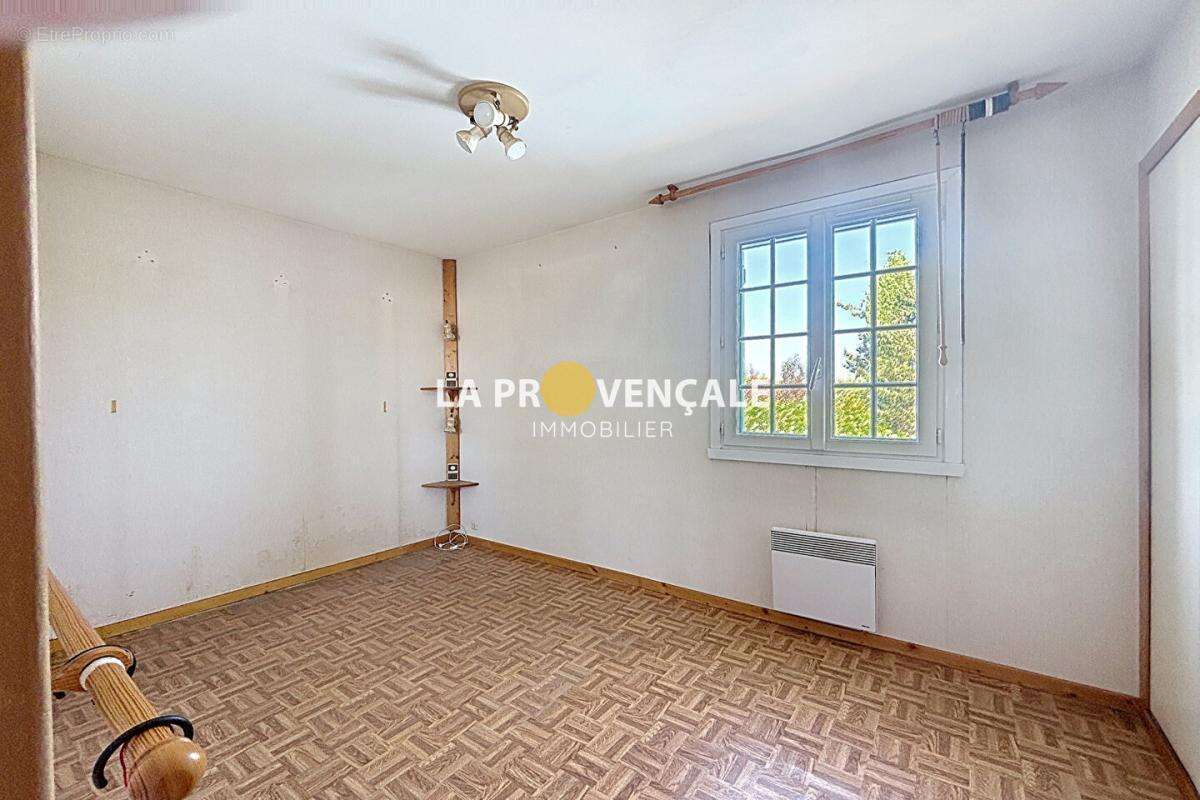 vente maison 4 Pièce(s) - photo 7