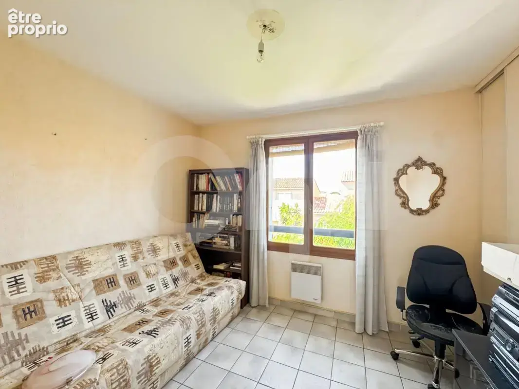 Maison 5 pièces – 90 m² – Centre-ville de La Crau - photo 11