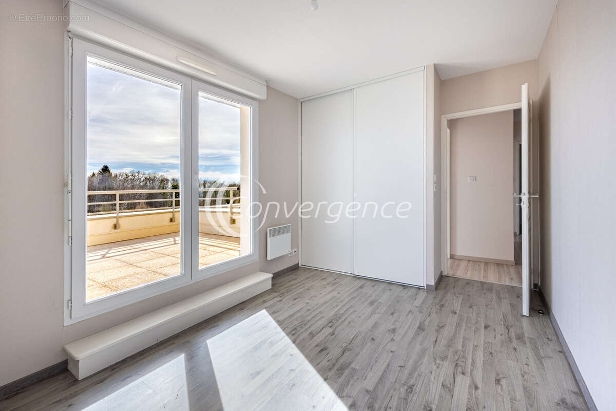 Appartement à COUZEIX