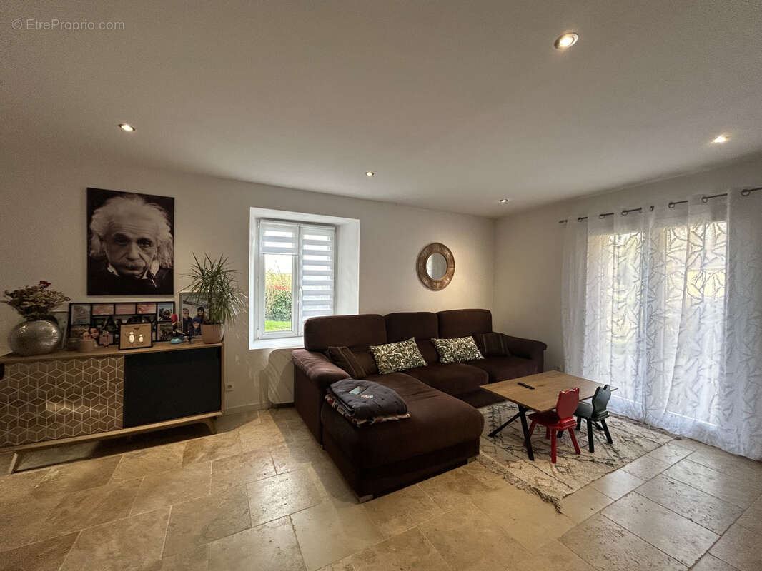 Maison à SAINT-MARD-DE-RENO