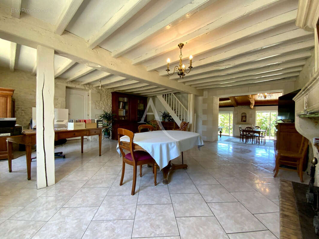 Maison Saint Ciers Du Taillon 163 m2 - photo 3