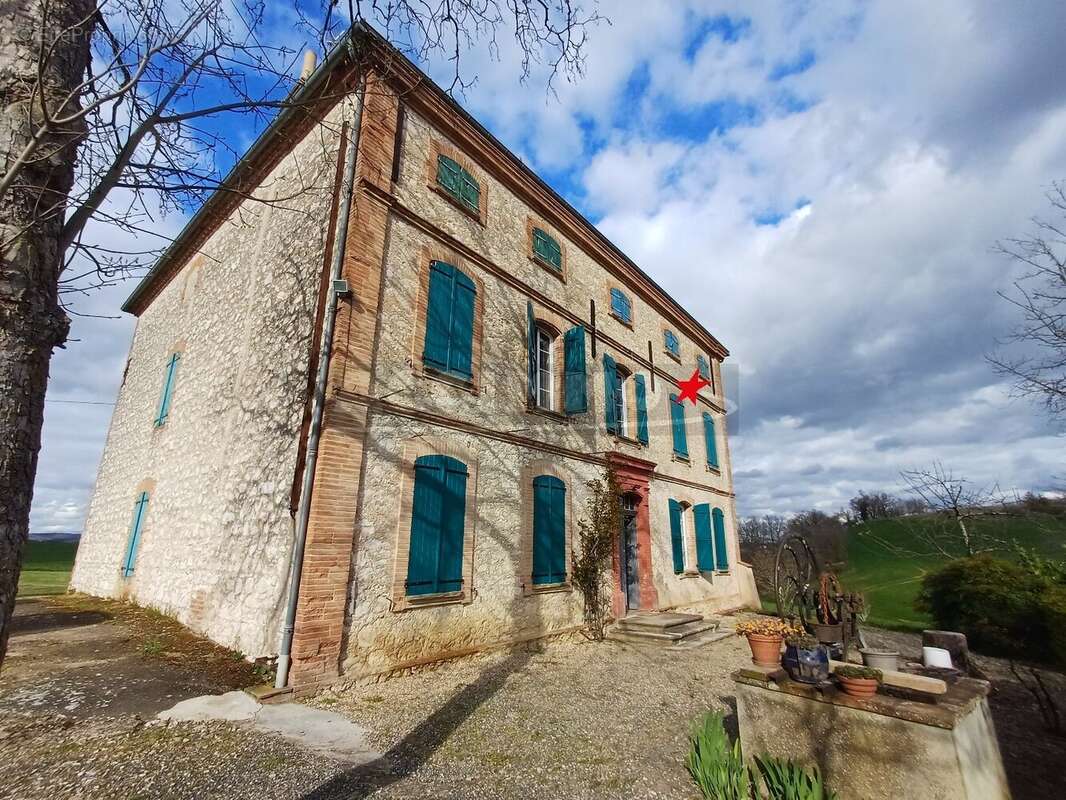 Maison à LAVAUR