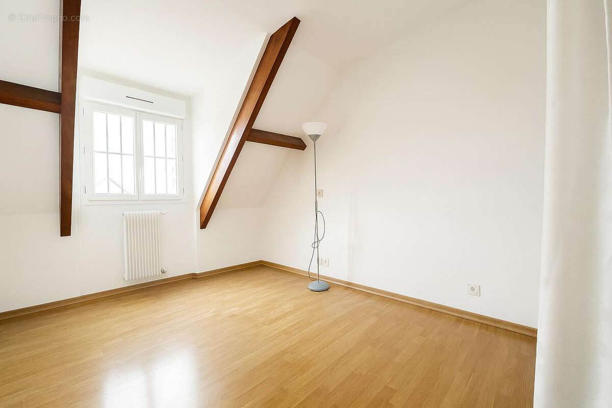 Maison à CHAMPIGNY-SUR-MARNE