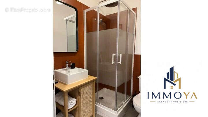 Appartement 200 m² à Nimes  - photo 8