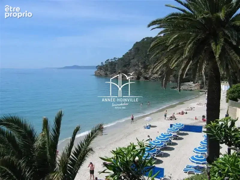 Appartement 84 m² à Rayol-Canadel-Sur-Mer  - photo 3