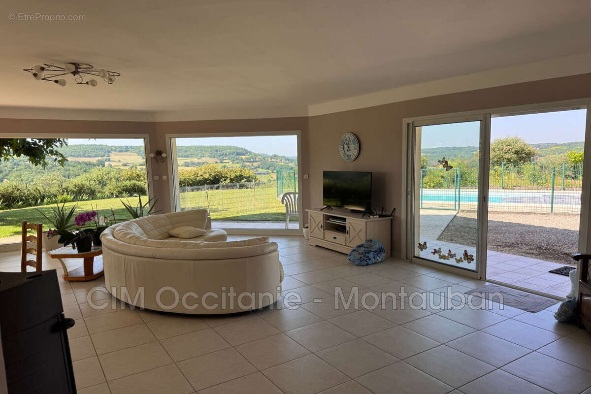 Maison 146 m² à Sainte-Juliette  - photo 8
