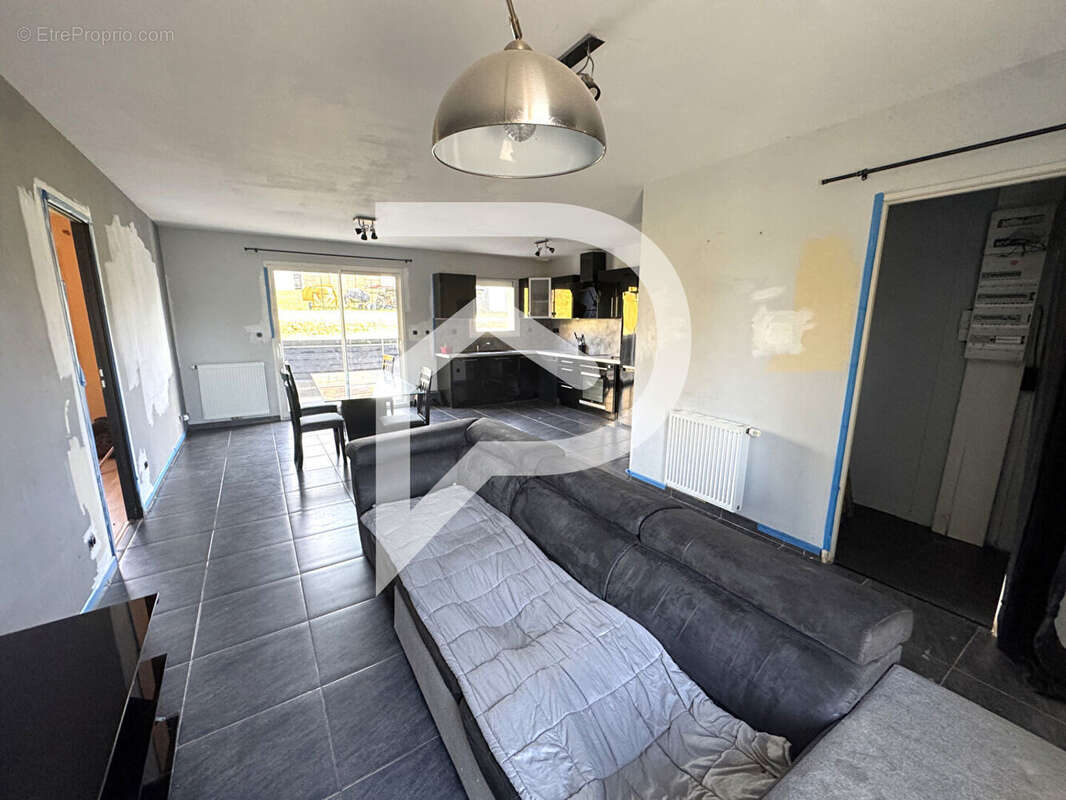 Maison à EZY-SUR-EURE