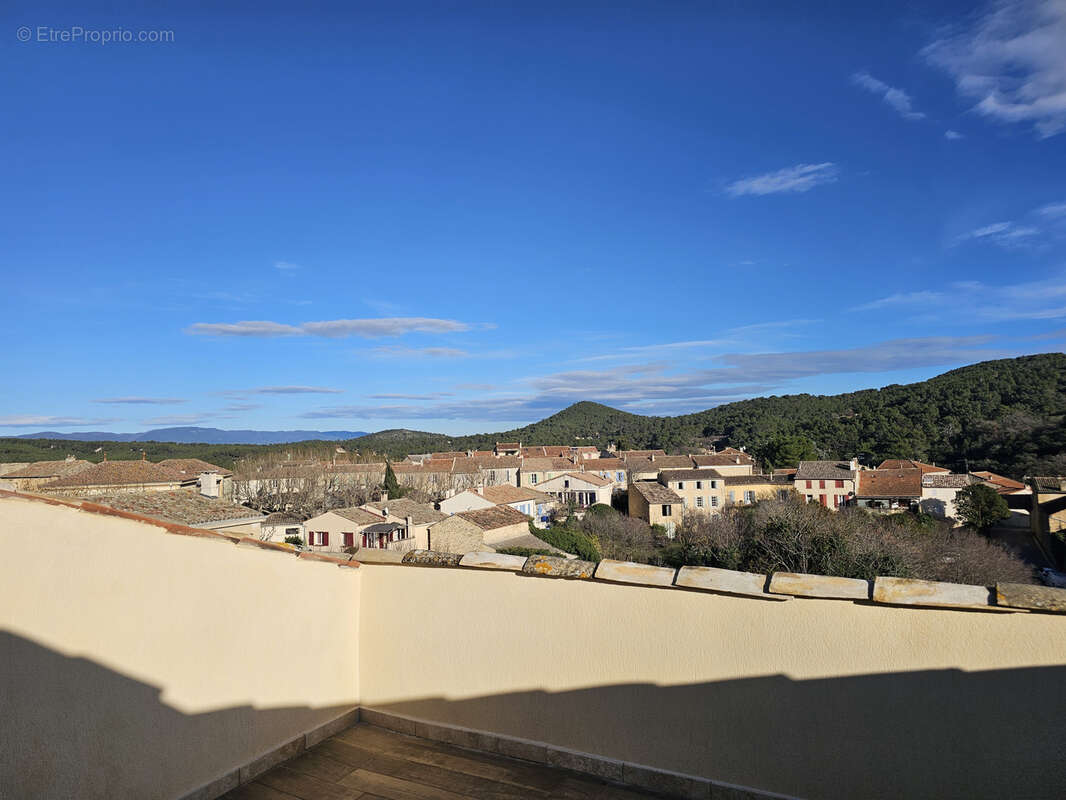 Appartement à ROGNES