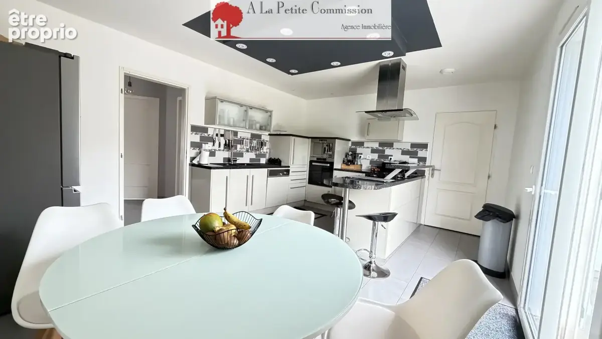 À vendre à barjouville   maison familiale avec 4 chambres ! - photo 5