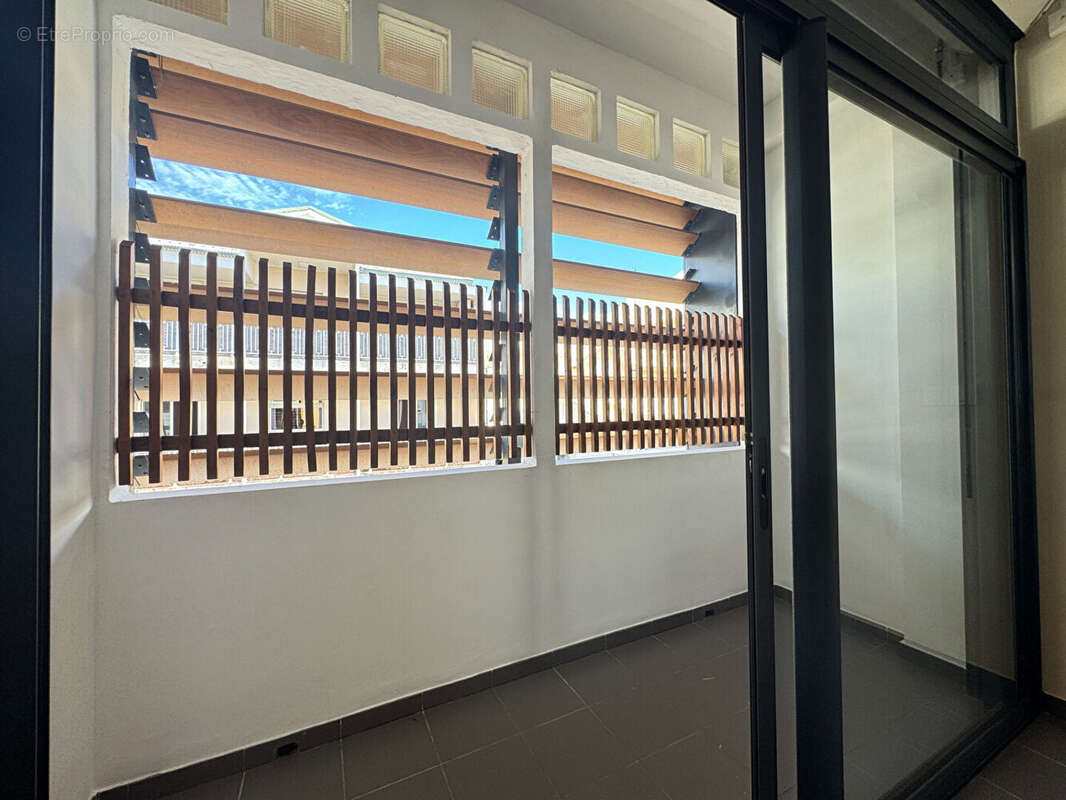 Appartement à SAINT-DENIS