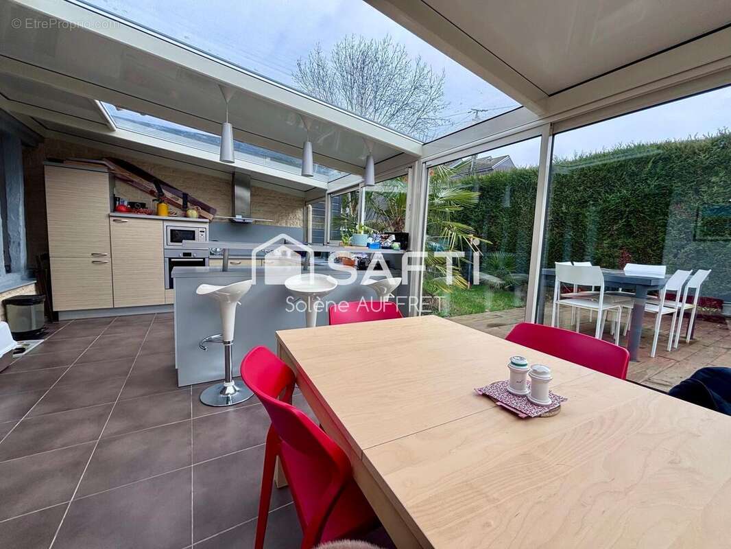 Photo 3 - Maison à CANTELEU