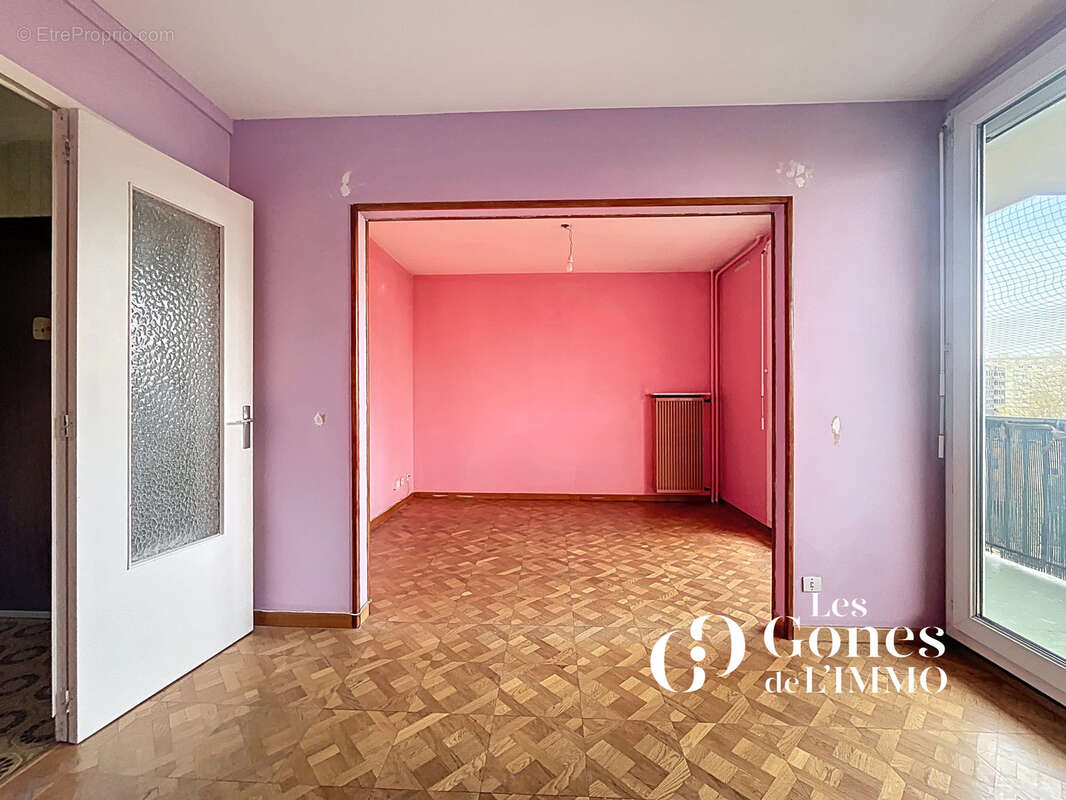 Appartement à VAULX-EN-VELIN