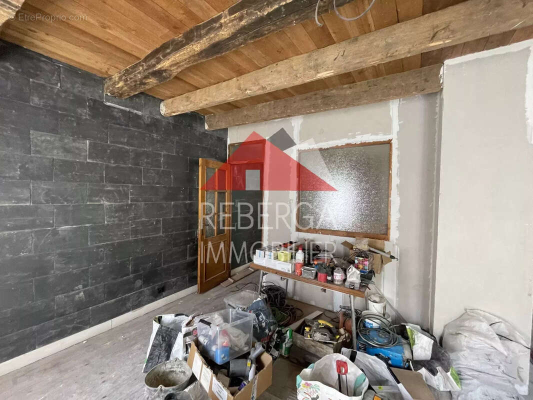 Appartement à LABASTIDE-ROUAIROUX