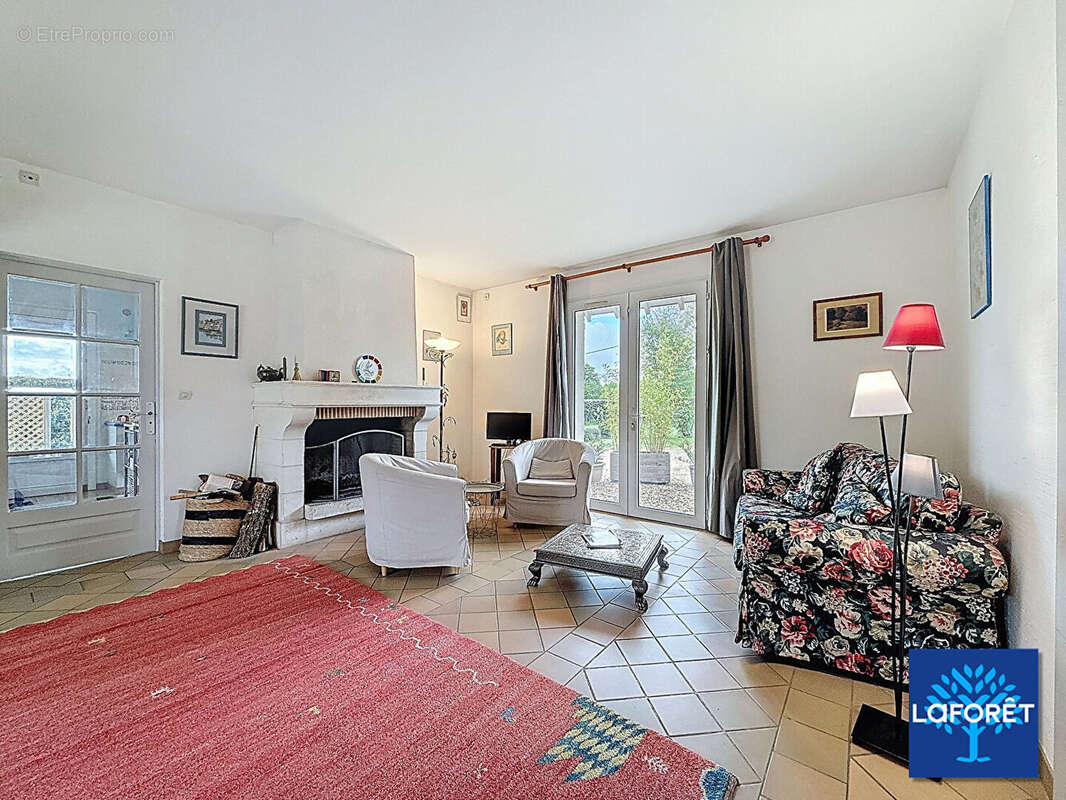 Maison à MONT-PRES-CHAMBORD