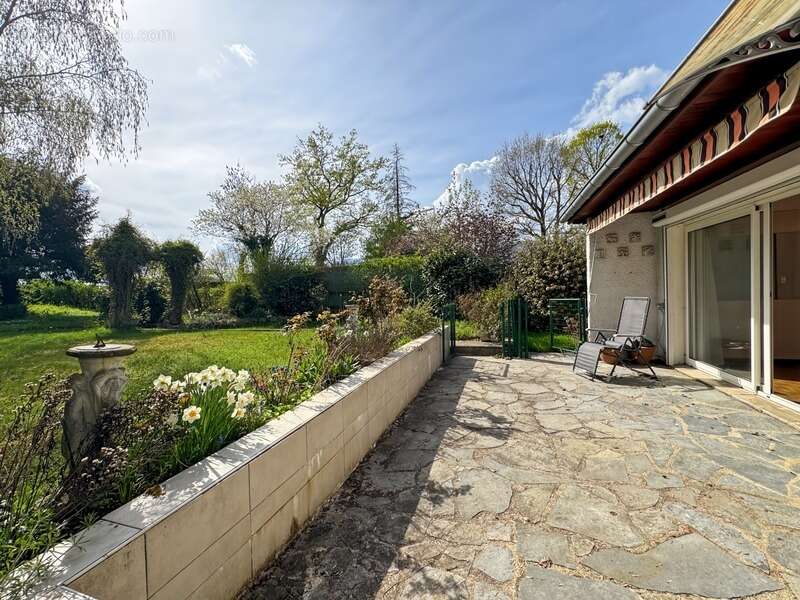 Maison à VERSONNEX